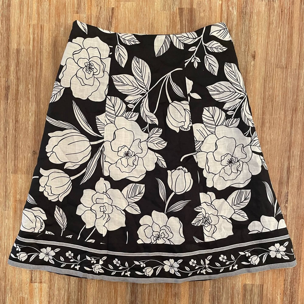 ANNE CARSON FLORAL SKIRT